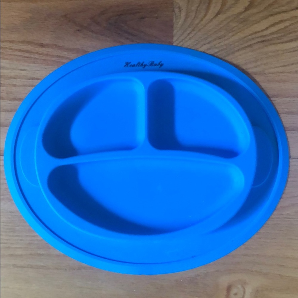2 Healthy baby suction plates